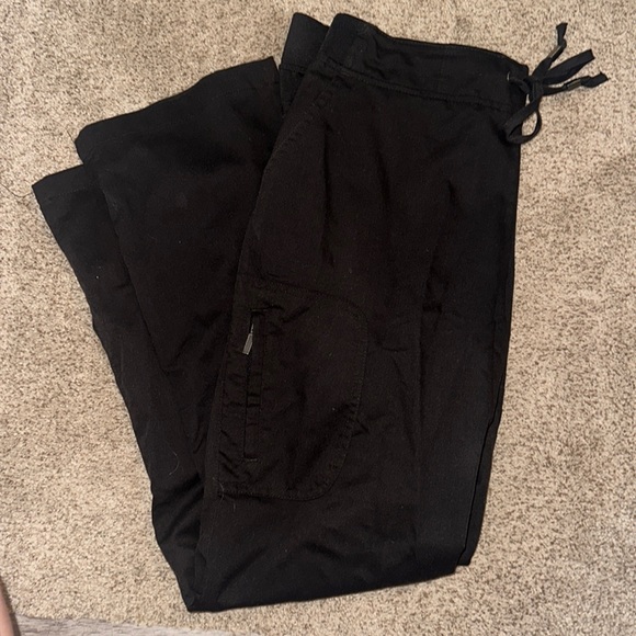 Greys anatomy scrub pant in black. Medium petites - Picture 3 of 3